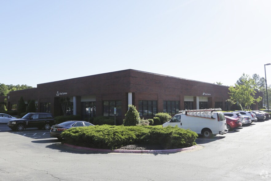 More Photos Of 598 Airport Blvd, Morrisville Light Distribution For Lease