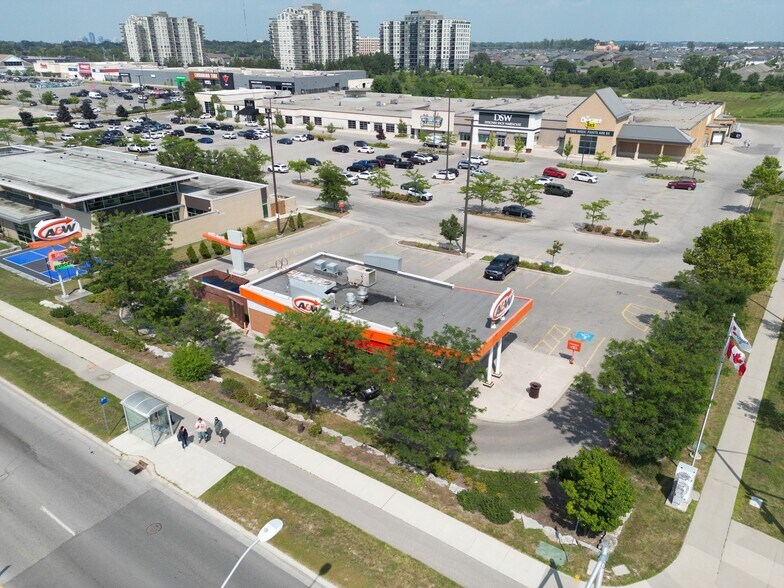 More Photos Of 3030-3210 Wonderland Rd S, London Unknown For Lease