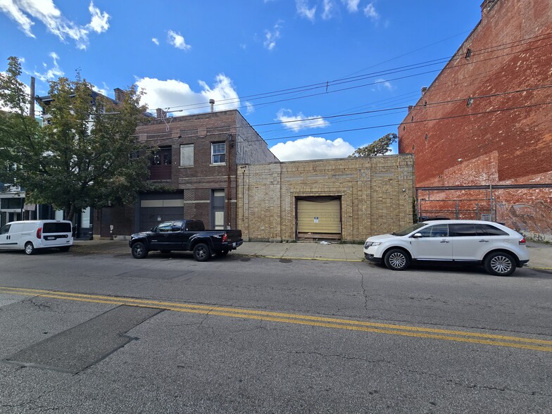 Primary Photo Of 122 E Liberty St, Cincinnati Manufacturing For Sale