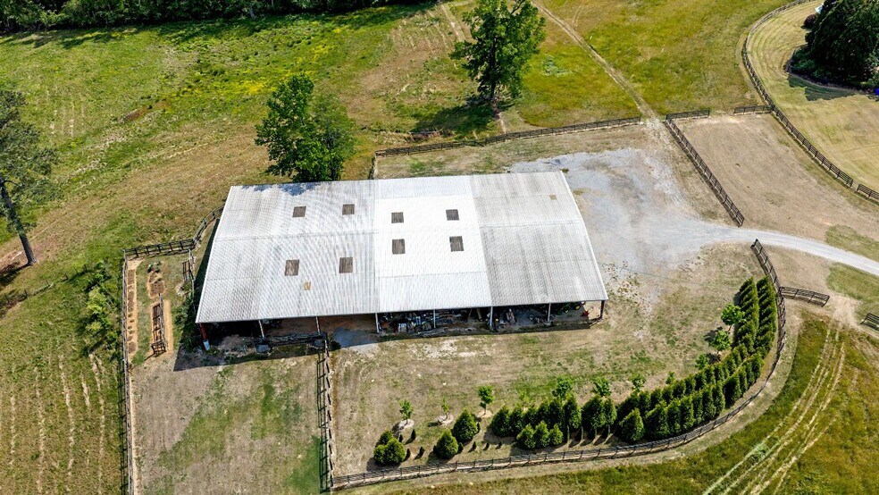 More Photos Of 525 Murphy Rd, Newnan Winery Vineyard For Sale