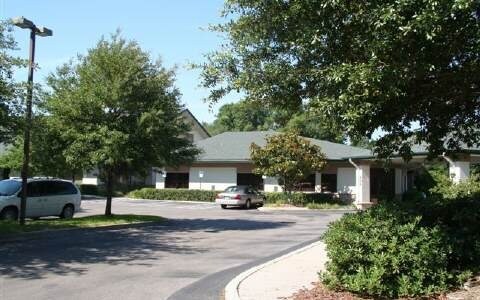 More Photos Of 404 NW Hall of Fame Dr, Lake City Medical For Lease