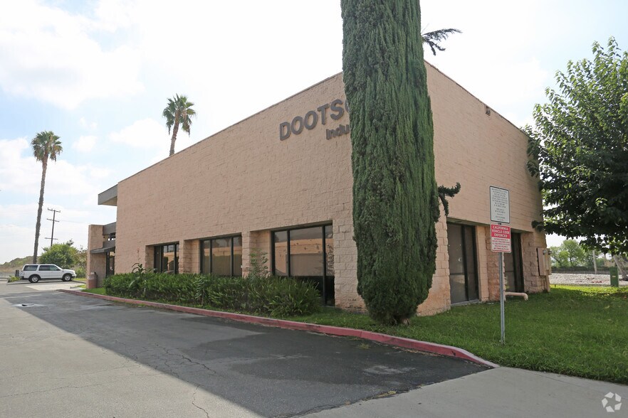 More Photos Of 2650 S Myrtle Ave, Monrovia Warehouse For Lease