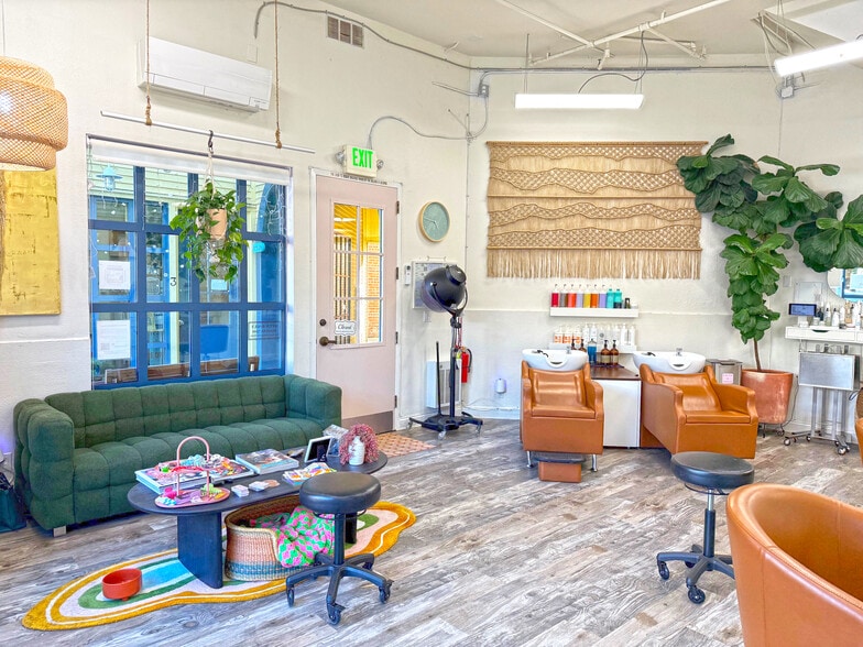 More Photos Of 2974-2980 College Ave, Berkeley Apartments For Lease