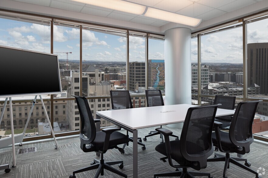 More Photos Of 950 W Bannock St, Boise Coworking Space