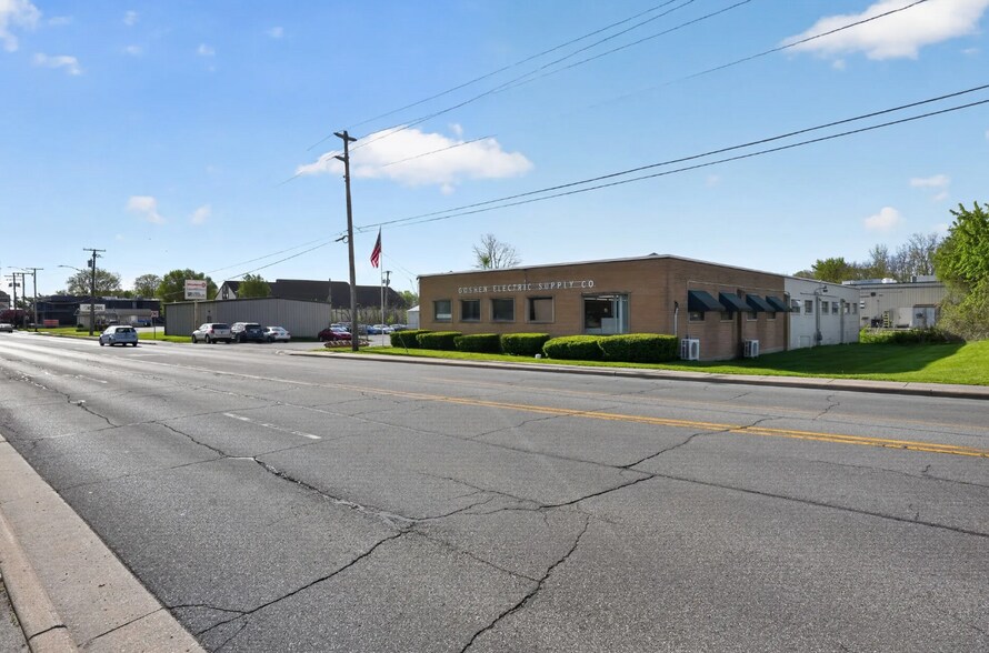 More Photos Of 808 W Lincoln Ave, Goshen Light Distribution For Sale