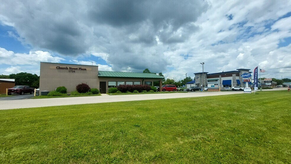 More Photos Of 1724 S Church St, Watertown Storefront Retail Office For Lease