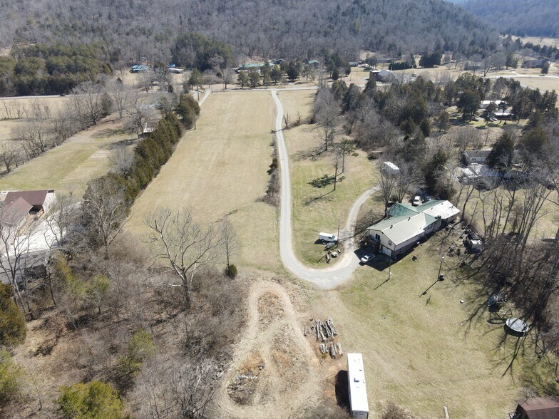 More Photos Of , Heiskell Unknown For Sale