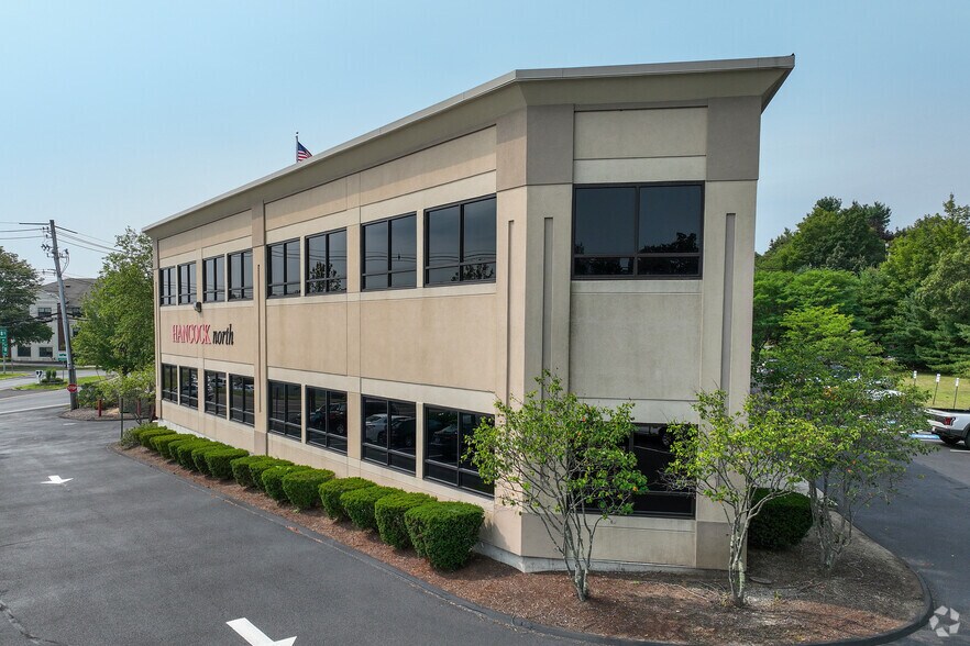 More Photos Of 185 Centre St, Danvers Office For Sale