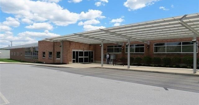 More Photos Of 1600 Sixth Ave, York Medical For Lease