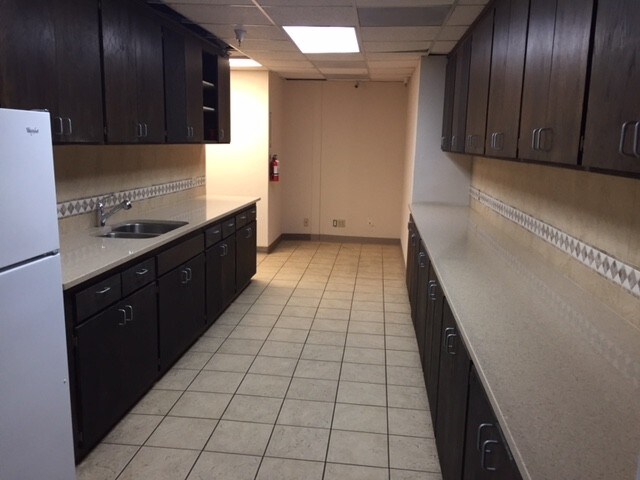 More Photos Of 9225 Brown Deer Rd, San Diego Warehouse For Sale