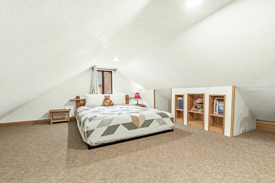 More Photos Of 4980 Highway 73, Evergreen Hotel For Sale
