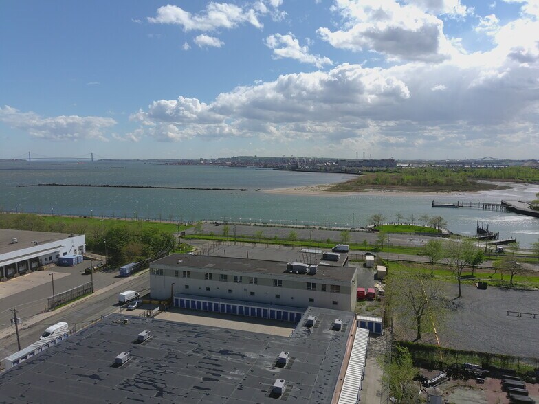 More Photos Of 1 Edward Hart Dr, Jersey City Industrial For Lease