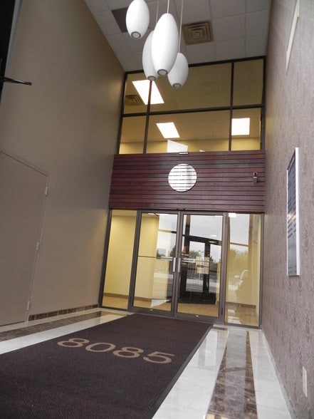 More Photos Of 8085 Wayzata Blvd, Minneapolis Office For Lease