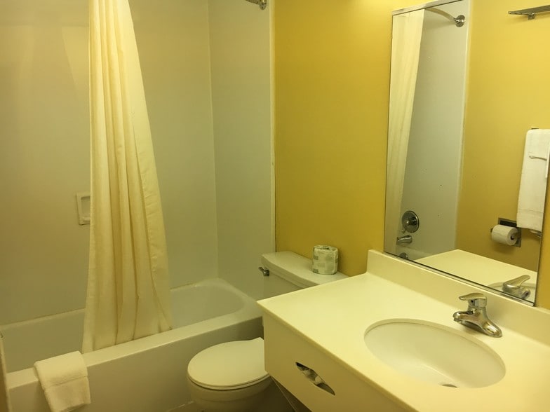 More Photos Of 3345 Latcha Rd, Millbury Hotel For Sale