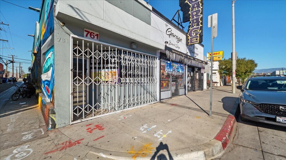More Photos Of 759 S Atlantic Blvd, Los Angeles Storefront For Sale