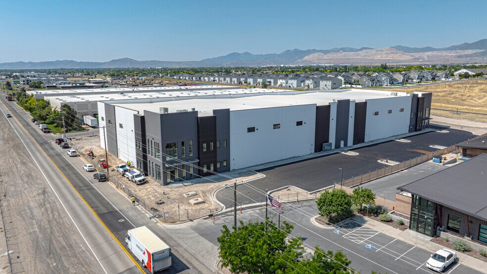 More Photos Of 7352 S Airport Rd, West Jordan Manufacturing For Lease