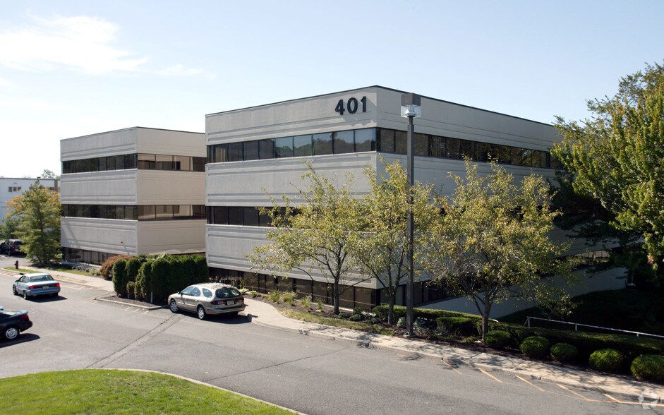 More Photos Of 401 Hamburg Turnpike, Wayne Medical For Sale