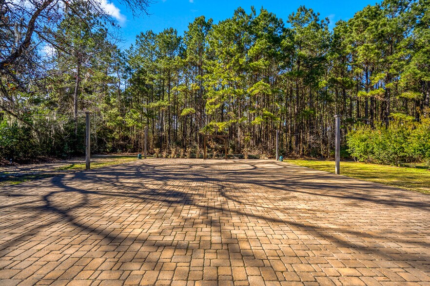 More Photos Of 3603 FM 1725 Rd, Willis Lodge Meeting Hall For Sale