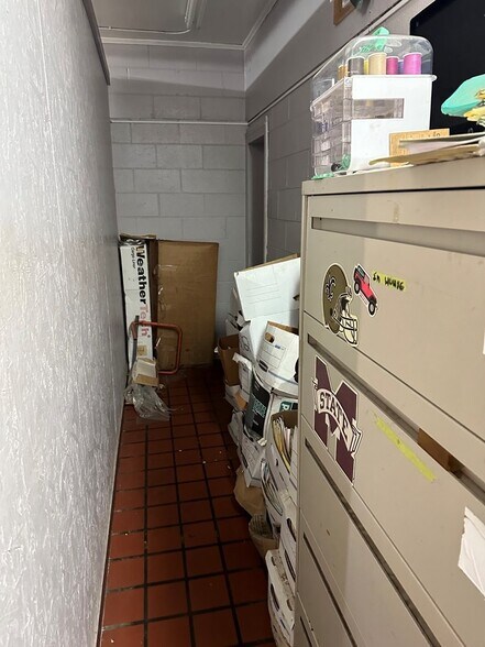 More Photos Of 410 Highway 51, Brookhaven Auto Dealership For Sale