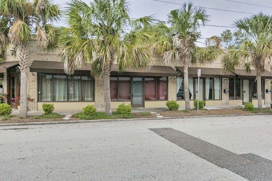 Primary Photo Of 1602-1608 Walnut St, Jacksonville Restaurant For Sale