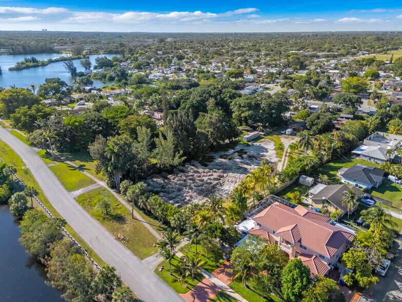 More Photos Of 4351 SW 25th St, Fort Lauderdale Land For Sale
