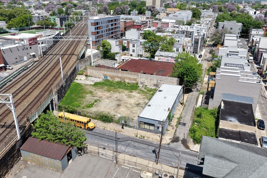 More Photos Of 919 Diamond St, Philadelphia Warehouse For Sale