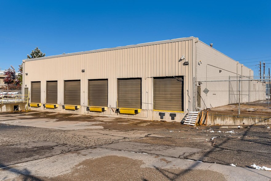 More Photos Of 1520 W 13th Ave, Denver Warehouse For Lease
