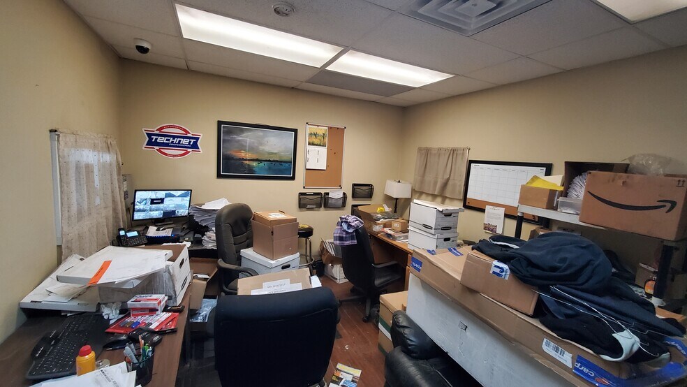 More Photos Of 2420 Rt 52, Pine Bush Light Distribution For Sale