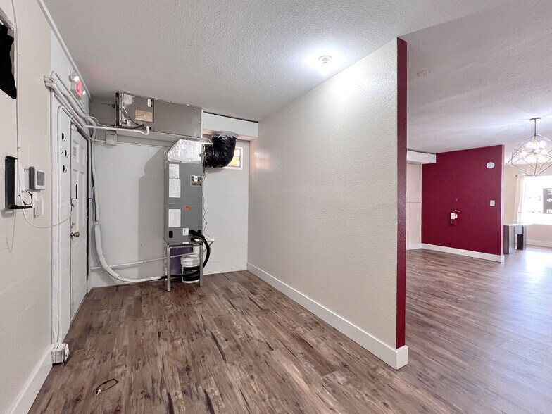 More Photos Of 680-690 S Lake Shore Way, Lk, Lake Alfred General Retail For Lease