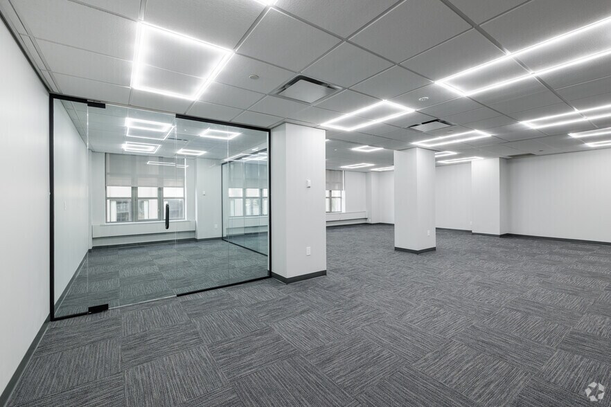 More Photos Of 15 Exchange Pl, Jersey City Office For Sale
