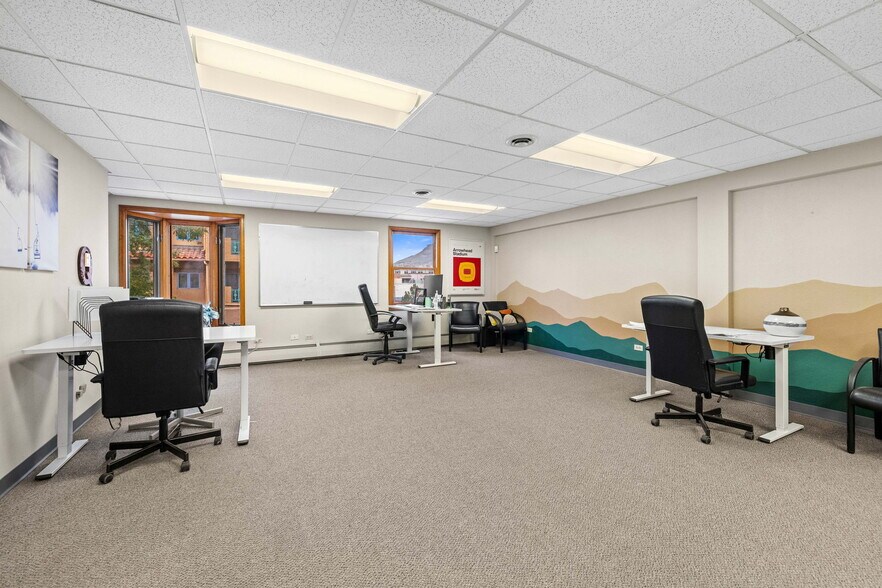 More Photos Of 801-807 14th St, Golden Office For Sale