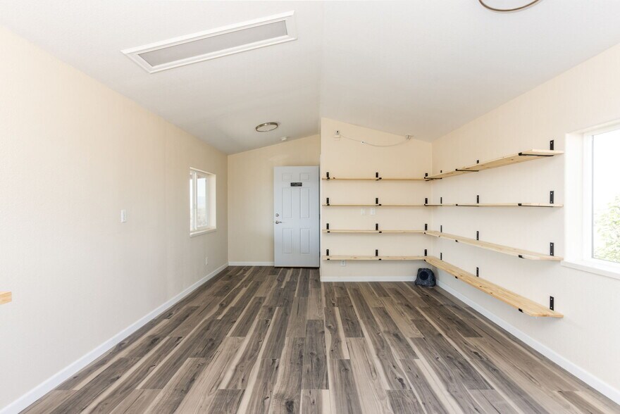 More Photos Of 53476 Arrow Gap Rd, Silver Lake Manufactured Housing Mobile Home Park For Sale