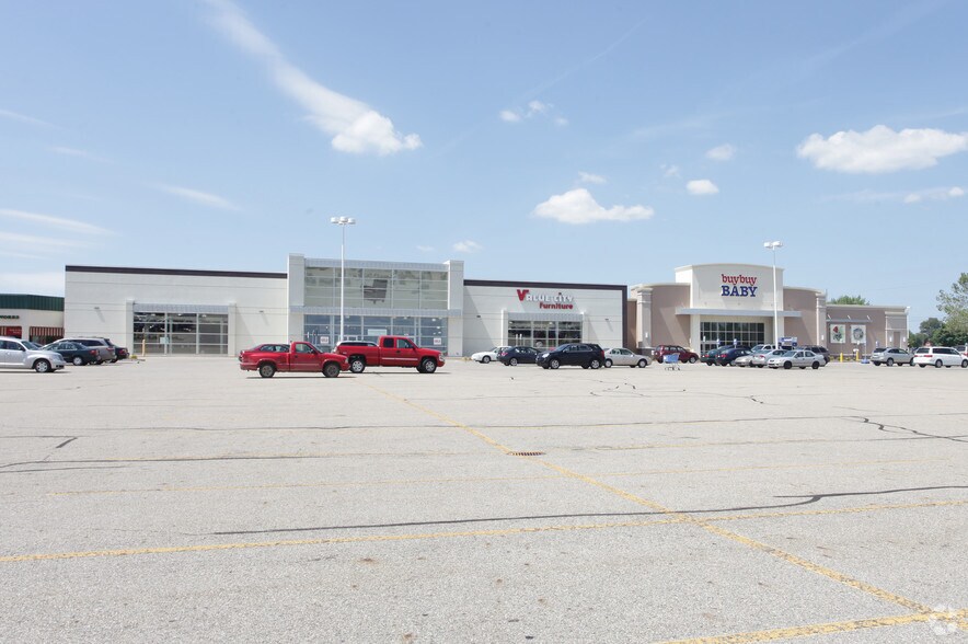 Primary Photo Of 4110-4250 28th St SE, Grand Rapids Unknown For Lease
