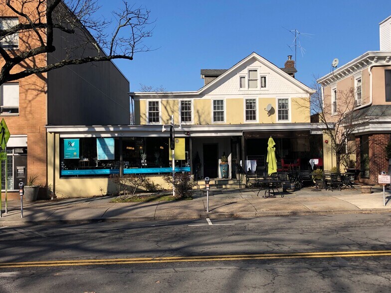 More Photos Of 200 Nassau St, Princeton Storefront Retail Residential For Lease