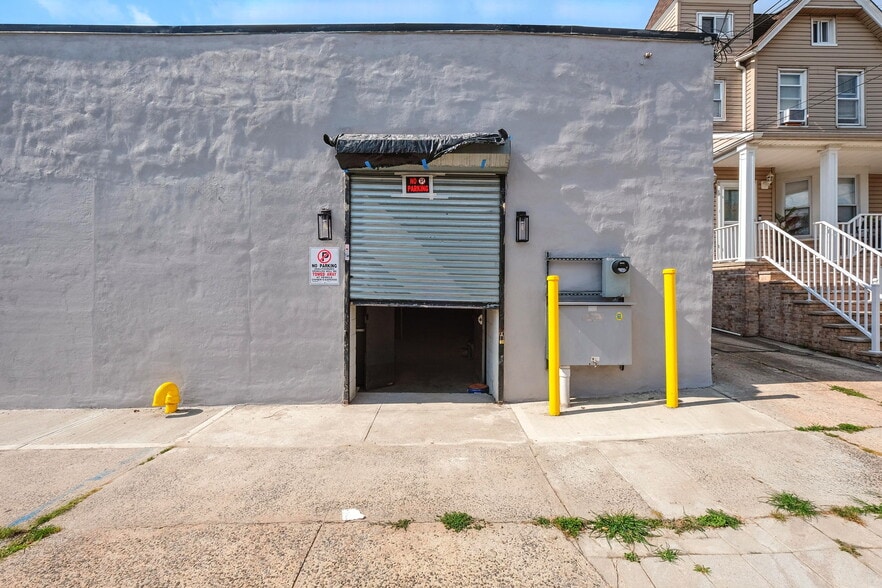 More Photos Of 1033 Broadway, Bayonne Storefront For Lease