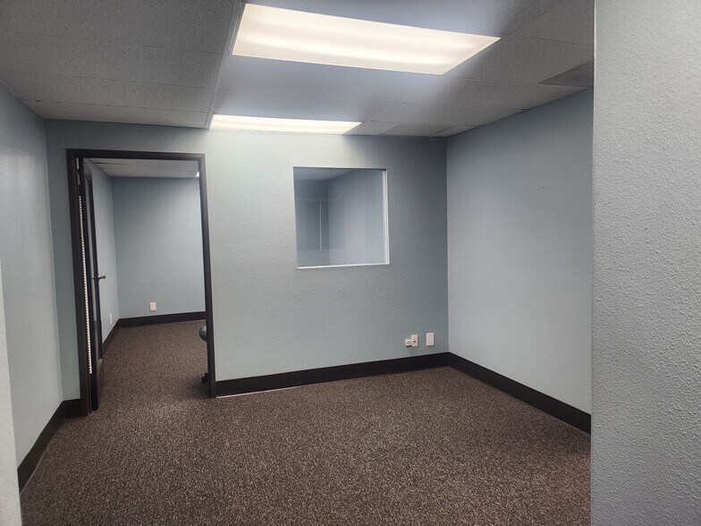More Photos Of 12838 Central Ave, Chino Office Residential For Lease