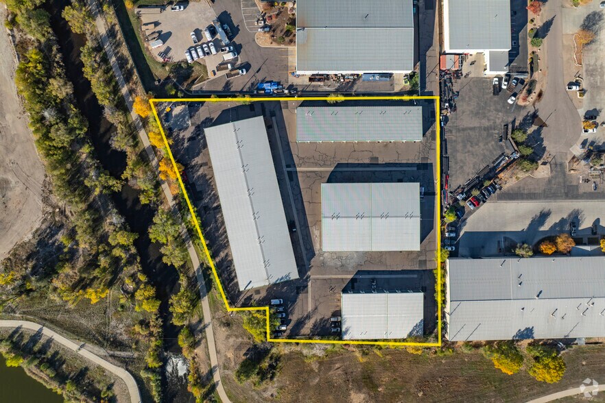 More Photos Of 6232 Beach St, Denver Warehouse For Lease