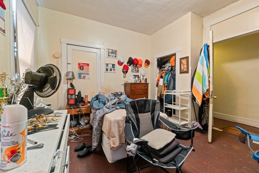 More Photos Of 2301 Maryland Ave, Baltimore Apartments For Sale