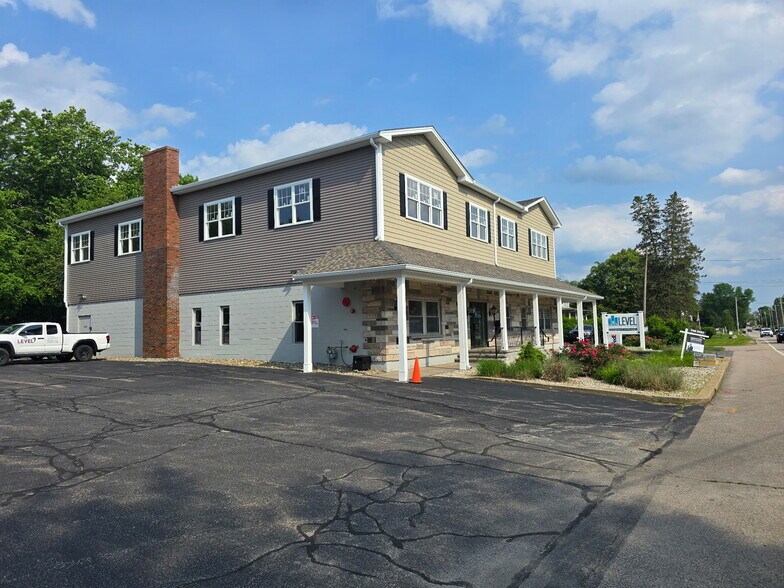 More Photos Of 249 South St, Plainville Office For Lease