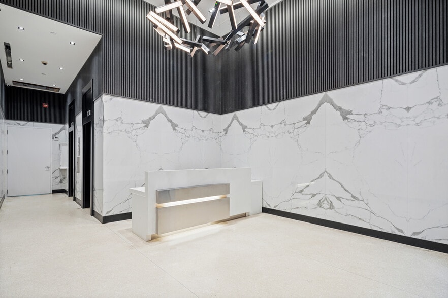 More Photos Of 255 W 36th St, New York Medical For Lease