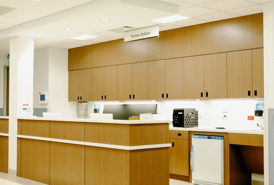 More Photos Of 21848 Holzwarth Rd, Spring Medical For Lease