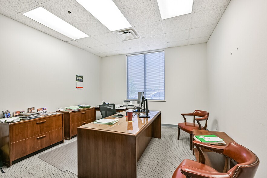 More Photos Of 4701 Preston Ave, Pasadena Office Residential For Sale