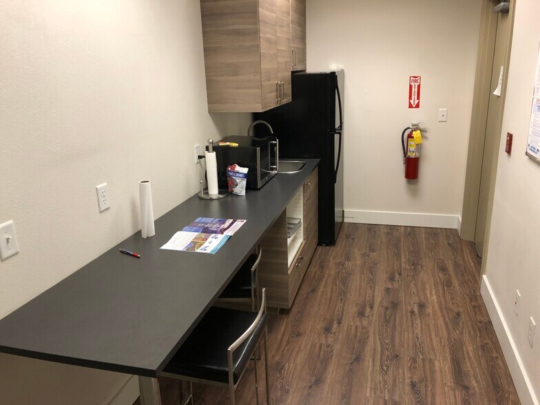 More Photos Of 7396 S Union Park Ave, Midvale Office For Sale