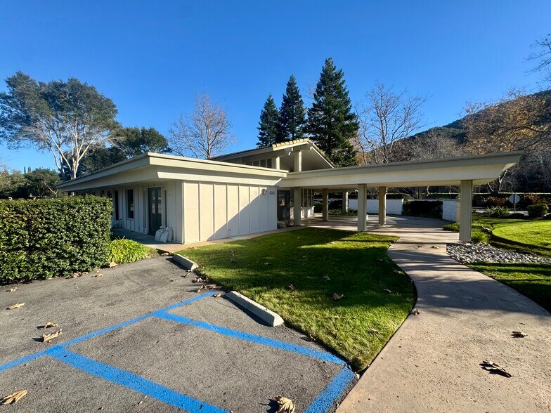 More Photos Of 6680 Bay Laurel Pl, Avila Beach Office For Lease