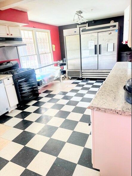 More Photos Of 1104 Old Charlotte Rd, White Bluff Assisted Living For Lease