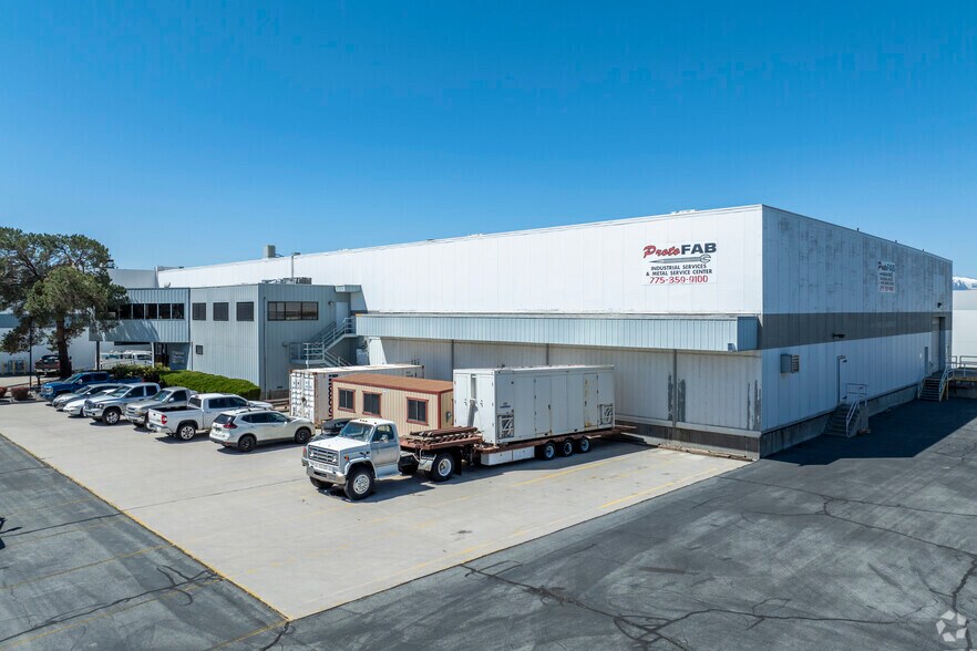More Photos Of 690 Overmyer Rd, Sparks Distribution For Sale