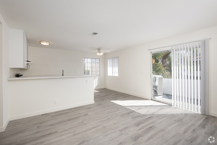 More Photos Of 875 N Olive St, Orange Apartments For Sale