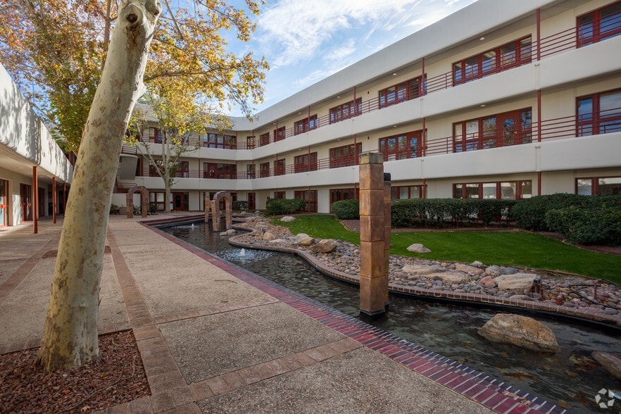 More Photos Of 310 S Williams Blvd, Tucson Office For Lease