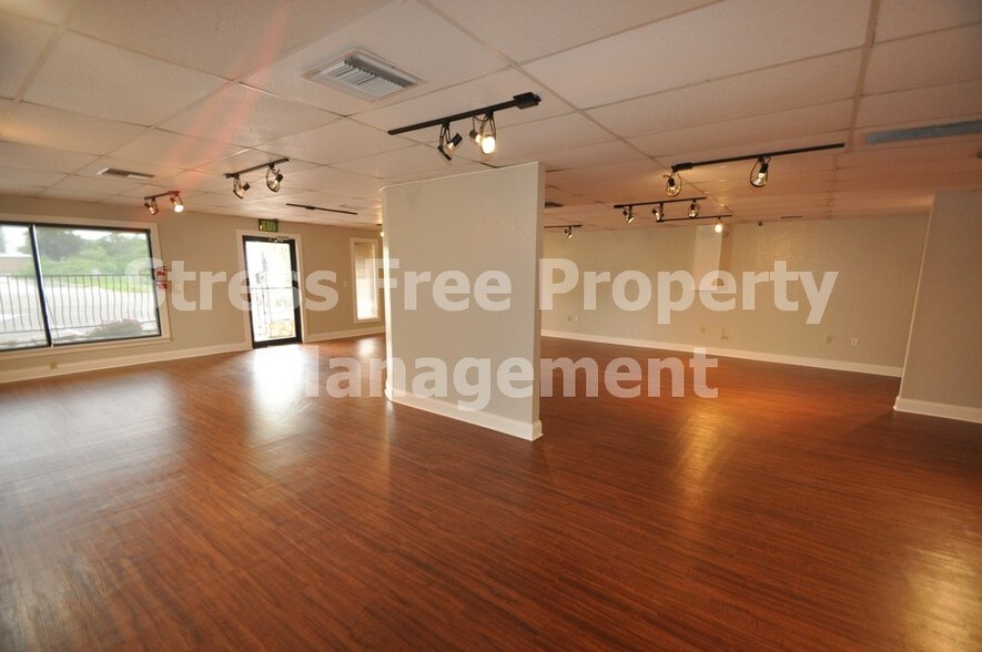More Photos Of 2596 Nursery Rd, Clearwater Medical For Lease