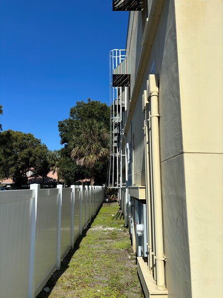 More Photos Of 2701 W St Isabel St, Tampa Medical For Sale